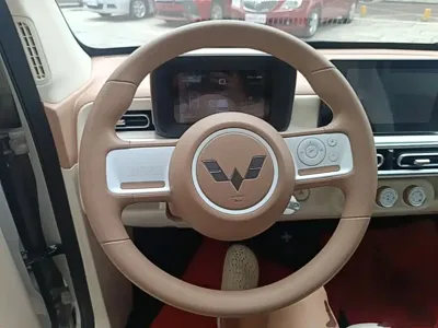 Wuling MINIEV