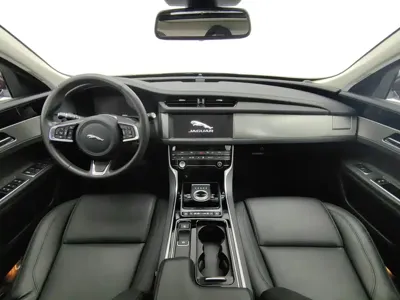 Jaguar XFL