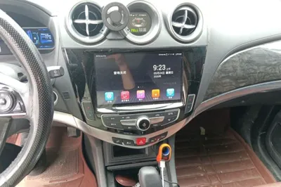 BYD S7