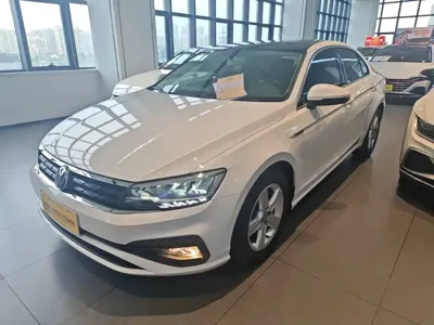 Volkswagen Lamando