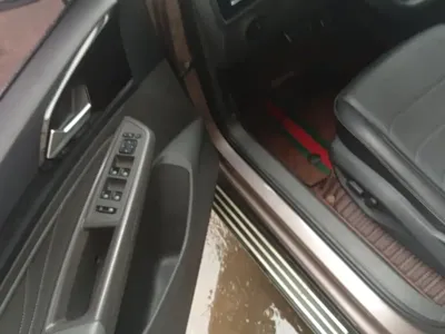 Jetta VS5