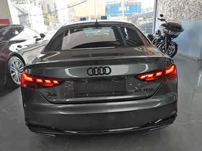 Audi A5 (Import)