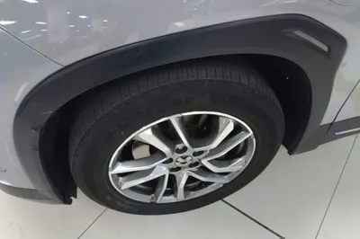 Nio EC6