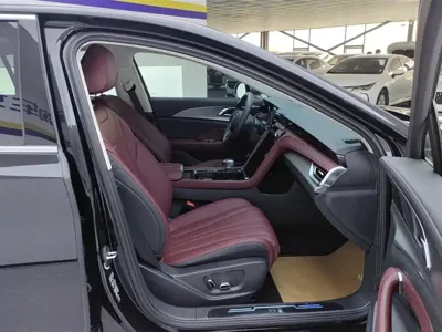 Hongqi Hongqi H5
