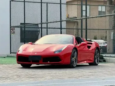 Ferrari 488
