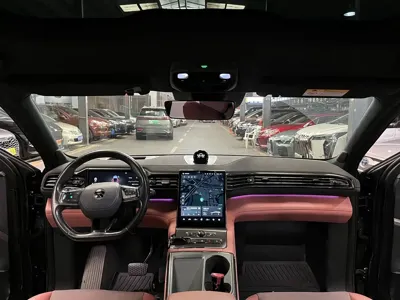Nio EC6