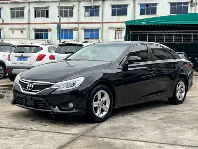 Toyota Reiz