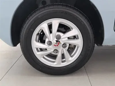 Wuling MINIEV