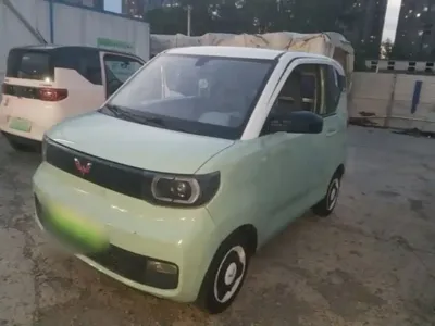 Wuling MINIEV