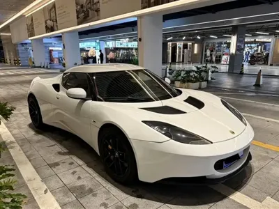 Lotus Evora
