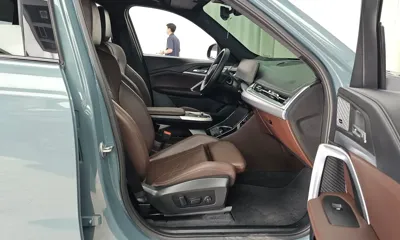 BMW iX1