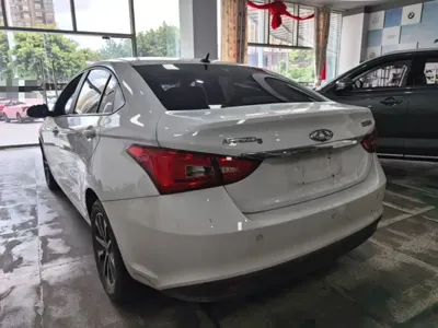 Chery Arrizo 5