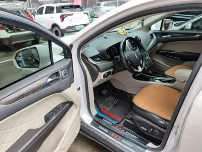 Lincoln MKC