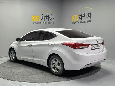 Hyundai Avante