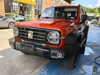 Tank Tank 300