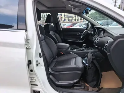 JAC Refine S7