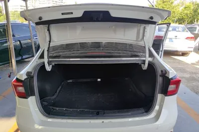 Roewe i5