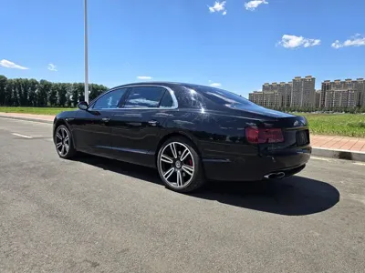 Bentley Flying Spur