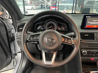 Mazda CX-4