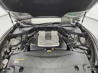 Infiniti M