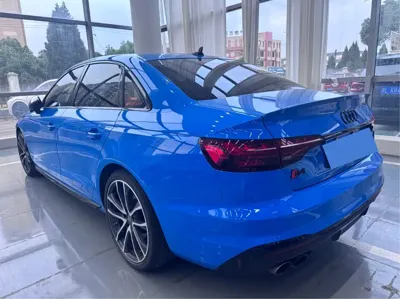 Audi S4