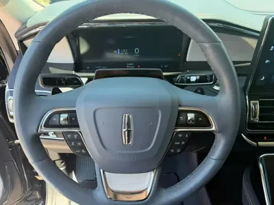 Lincoln Navigator One