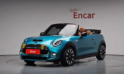 MINI Cooper Convertible