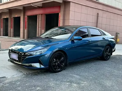 Hyundai Elantra