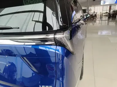 Buick GL8 Hybrid