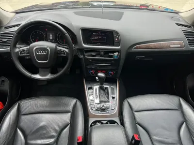 Audi Q5 (Import)