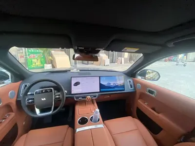 Li Auto Li L8