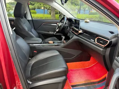 Baojun RS-5