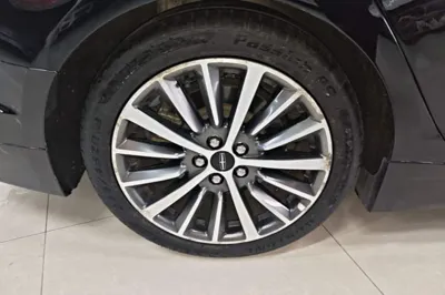 Lincoln MKZ