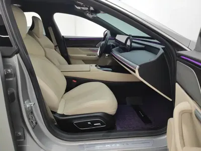 Xpeng P7
