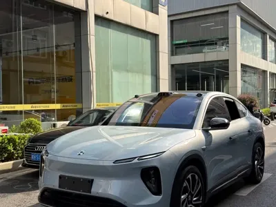 Nio EC6