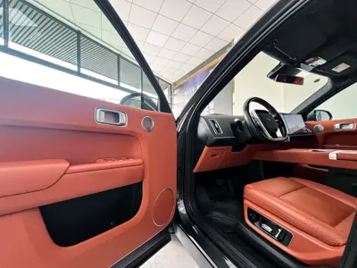 Li Auto Li L8
