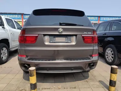 BMW X5 (Import)
