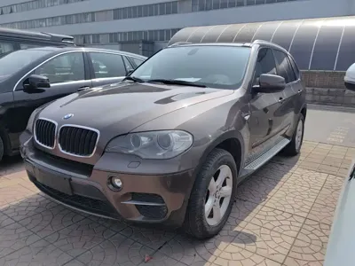 BMW X5 (Import)