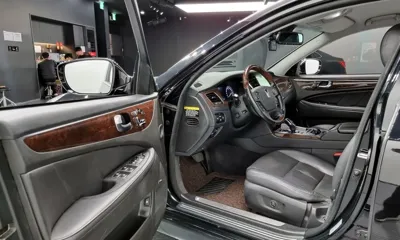 Hyundai Equus