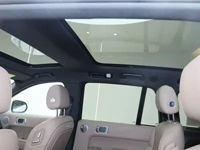 Li Auto Li L8