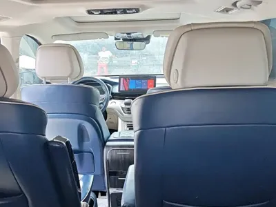 Roewe iMAX8