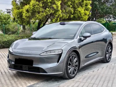 智界 Zhijie R7