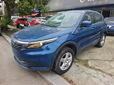 Qoros 5