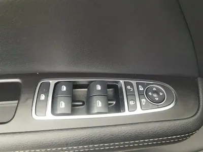 BYD MAX
