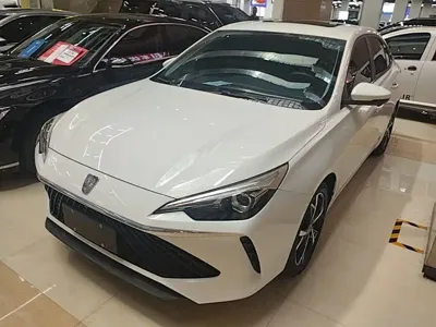 Roewe i5