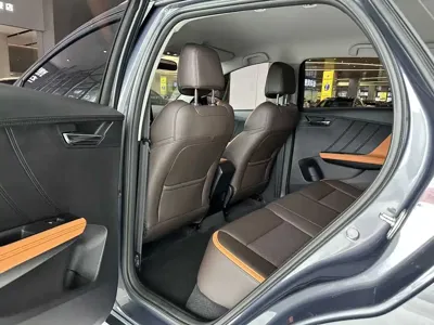 BYD e2