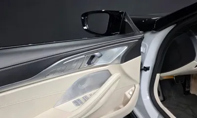 BMW 8-Series