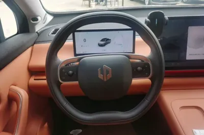 Leapmotor C10
