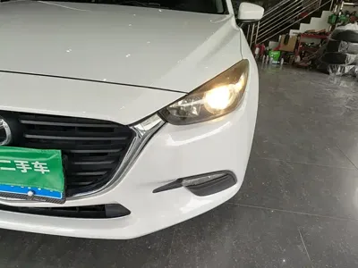 Mazda 3 Axela