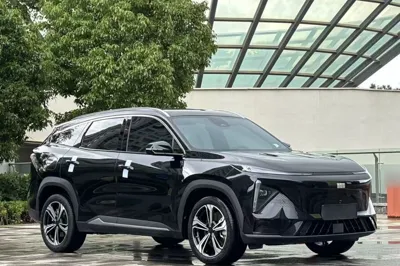 Geely Galaxy L7